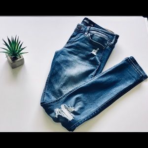 Hollister Super Skinny Jeans